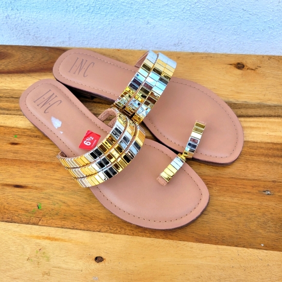 INC Jaylee Womens Embellished Toe Ring Slip-On Flat Sandals Size 6.5 - Picture 2 of 16